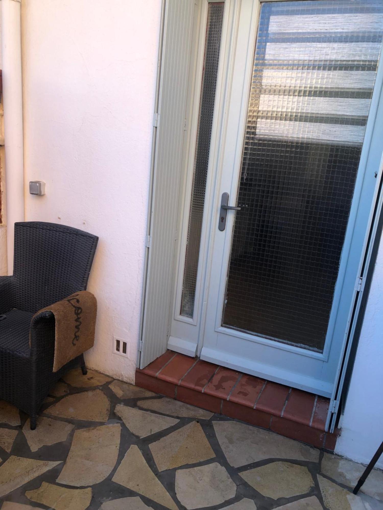 F2 port de canet Exterior foto
